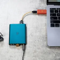 iFi Audio iDefender+. Reduktor szumów ze złącza USB (USB-C na USB-A). - 2