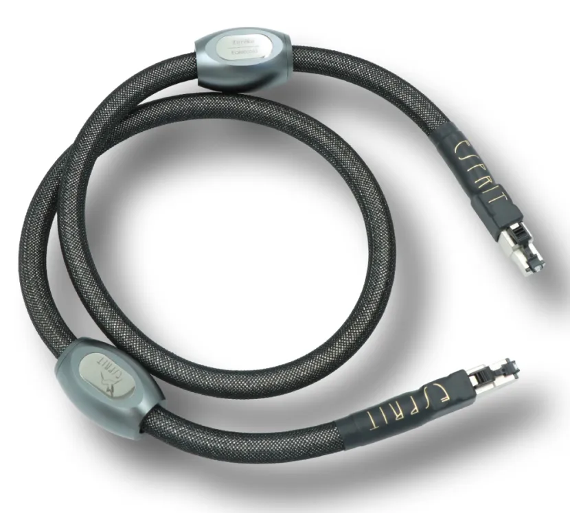 Esprit Eureka X. Przewód sieciowy - skrętka RJ-45 (1.2m).