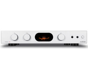 Audiolab 7000A (srebrny). Zintegrowany wzmacniacz stereo.