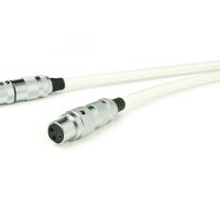 Oyaide TUNAMI TERZO V2 (1.3m). Interkonekt audio 2xXLR. - 2
