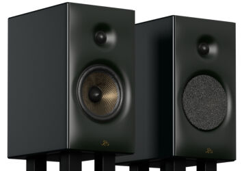 Revival Audio Sprint 3 (satin black). Kolumny podstawkowe.