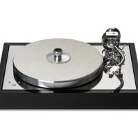Pro-Ject The Classic Reference (czarny / chrom). Gramofon manualny. - 2