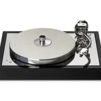 Pro-Ject The Classic Reference (czarny / chrom). Gramofon manualny. - 2