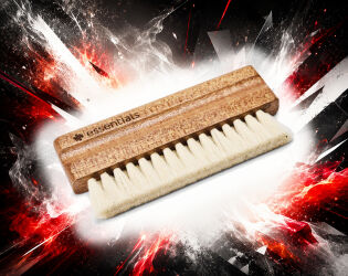 Essentials Brush 3. Szczoteczka do czyszczenie płyt winylowych.