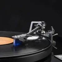 Dual CS 618Q (czarny lakier). Gramofon manualny. - 3