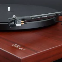 Music Hall MMF-2.3 SE (rosenut). Gramofon manualny. - 3