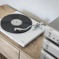 Denon DP-450USB (biały). Gramofon półautomatyczny z koderem mp3. - 7