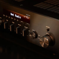 Yamaha R-N600A MusicCast (srebrny). Sieciowy amplituner stereo. - 4