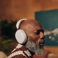 Sonos Ace (biały). Bezprzewodowe słuchawki nauszne. - 10