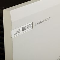 Musical Fidelity M8s PRE (srebrny). Przedwzmacniacz stereo klasy hi-end. - 4