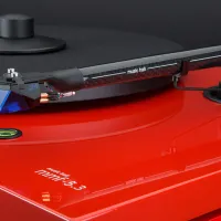Music Hall MMF-5.3 LE (czerwony). Gramofon manualny. - 3