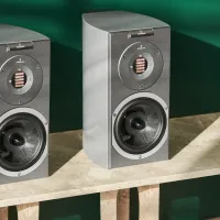 Audiovector R1 Arreté (biały). Kolumny podstawkowe. - 3
