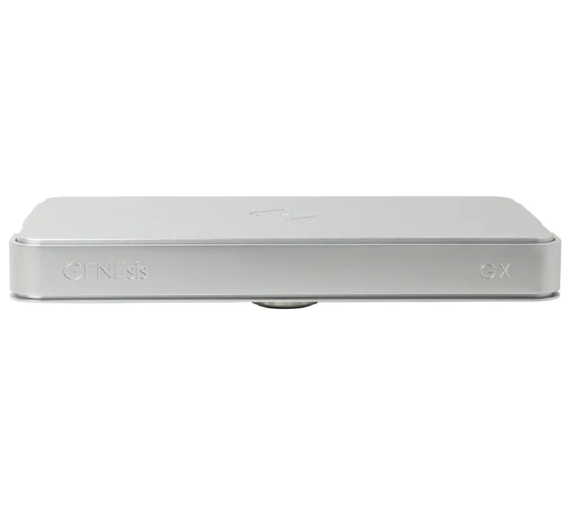 Silent Angel Genesis GX (srebrny). Dedykowany zegar taktujący.