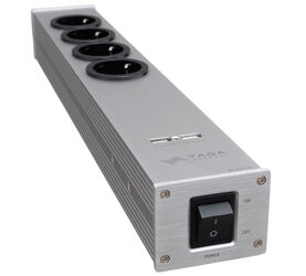 Taga Harmony PF-400USB (srebrny). Listwa zasilająca.