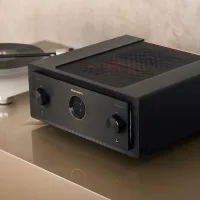 Marantz Model 10 (czarny). Zintegrowany wzmacniacz stereo. - 8