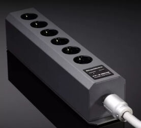 GigaWatt PF-2 SE EVO+ (LS-1 EVO+). Listwa zasilająca.