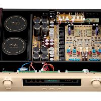 Accuphase C-57. Przedwzmacniacz gramofonowy klasy hi-end. - 2