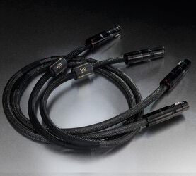 Esprit Celesta. Interkonekt audio XLR (2x0,6m).