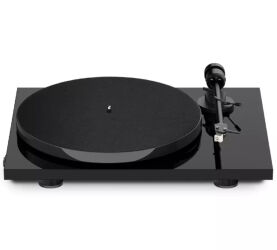 Pro-Ject E1 Phono (czarny). Gramofon manualny.