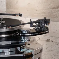 Transrotor Metropolis FMD. Gramofon manualny. - 3