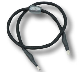 Esprit Aura X. Przewód USB A-B (1.5m).