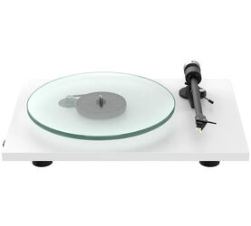 Pro-Ject T2 W (biały). Gramofon manualny.