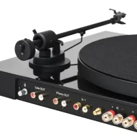 Pro-Ject Juke Box E (czarny). Gramofon typu 