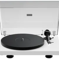 Pro-Ject Debut EVO 2 (biały). Gramofon manualny. - 2