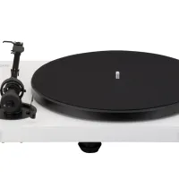Music Hall MMF-2.3 WH (biały). Gramofon manualny. - 2