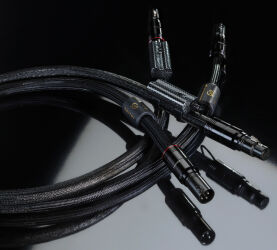 Esprit Eureka. Interkonekt audio XLR (2x0,6m).