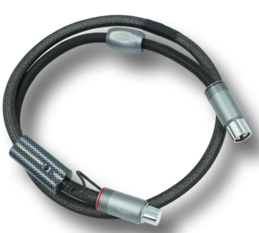 Esprit Eterna X. Interkonekt audio 2xXLR (0.6m).