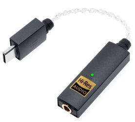 iFi Audio GO link. Wzmacniacz słuchawkowy z DAC.