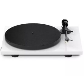 Pro-Ject E1 BT (biały). Gramofon manualny.