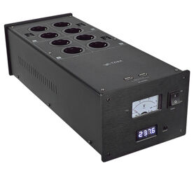 Taga Harmony PC-8000DC (czarny). Kondycjoner zasilający.