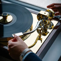 Pro-Ject The Classic Reference (akacja / mosiądz). Gramofon manualny. - 5