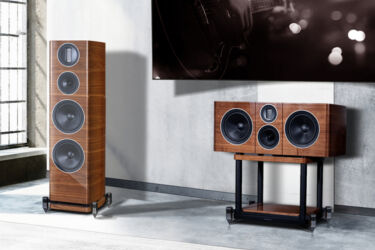 Brytyjski Wharfedale wraca do oferty.